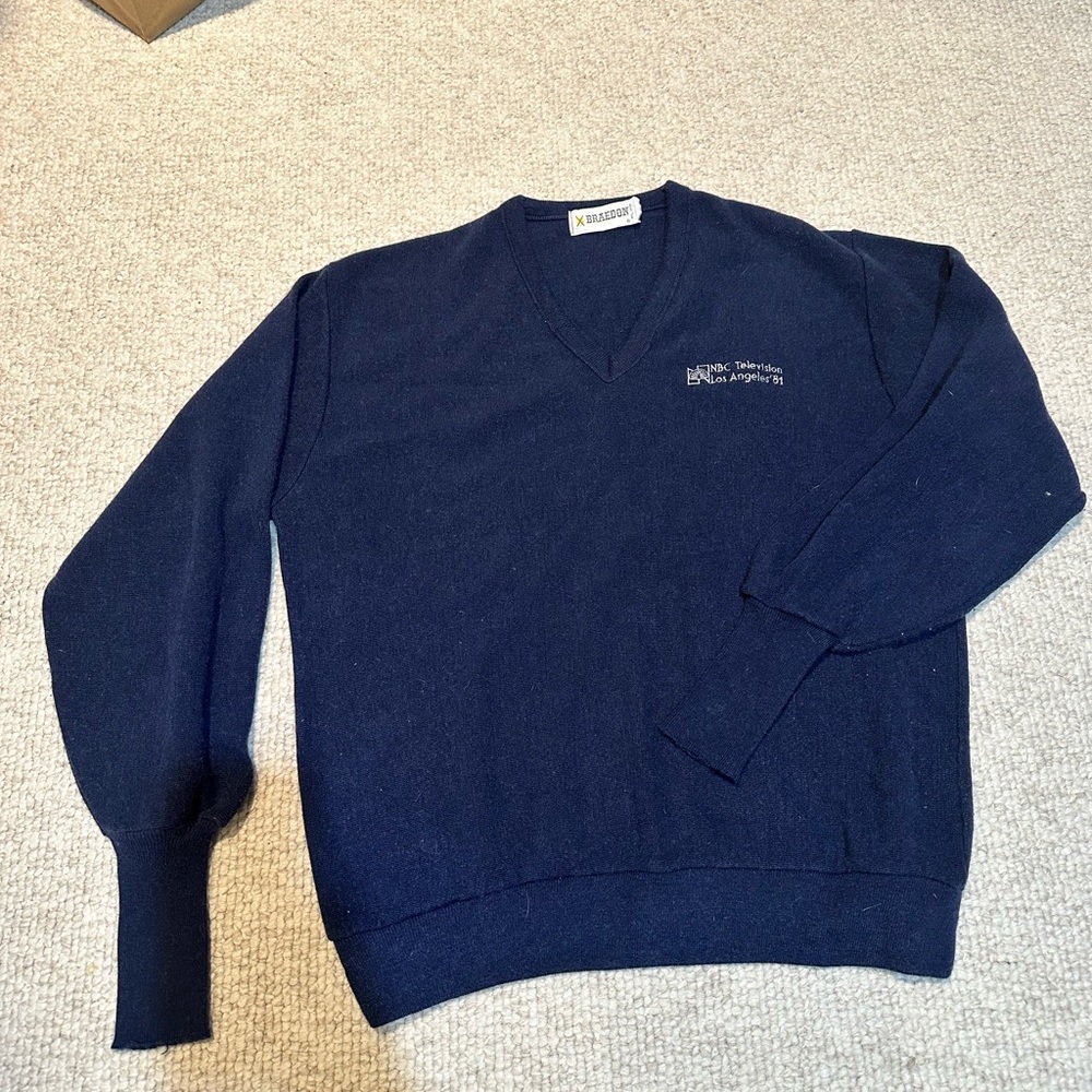Vintage NBC TV LA 1981 sweater